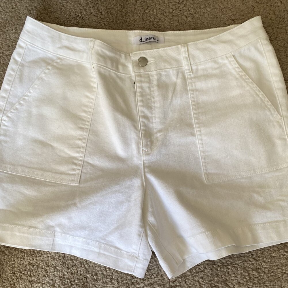 d'jeans women size 14 comfy white shorts